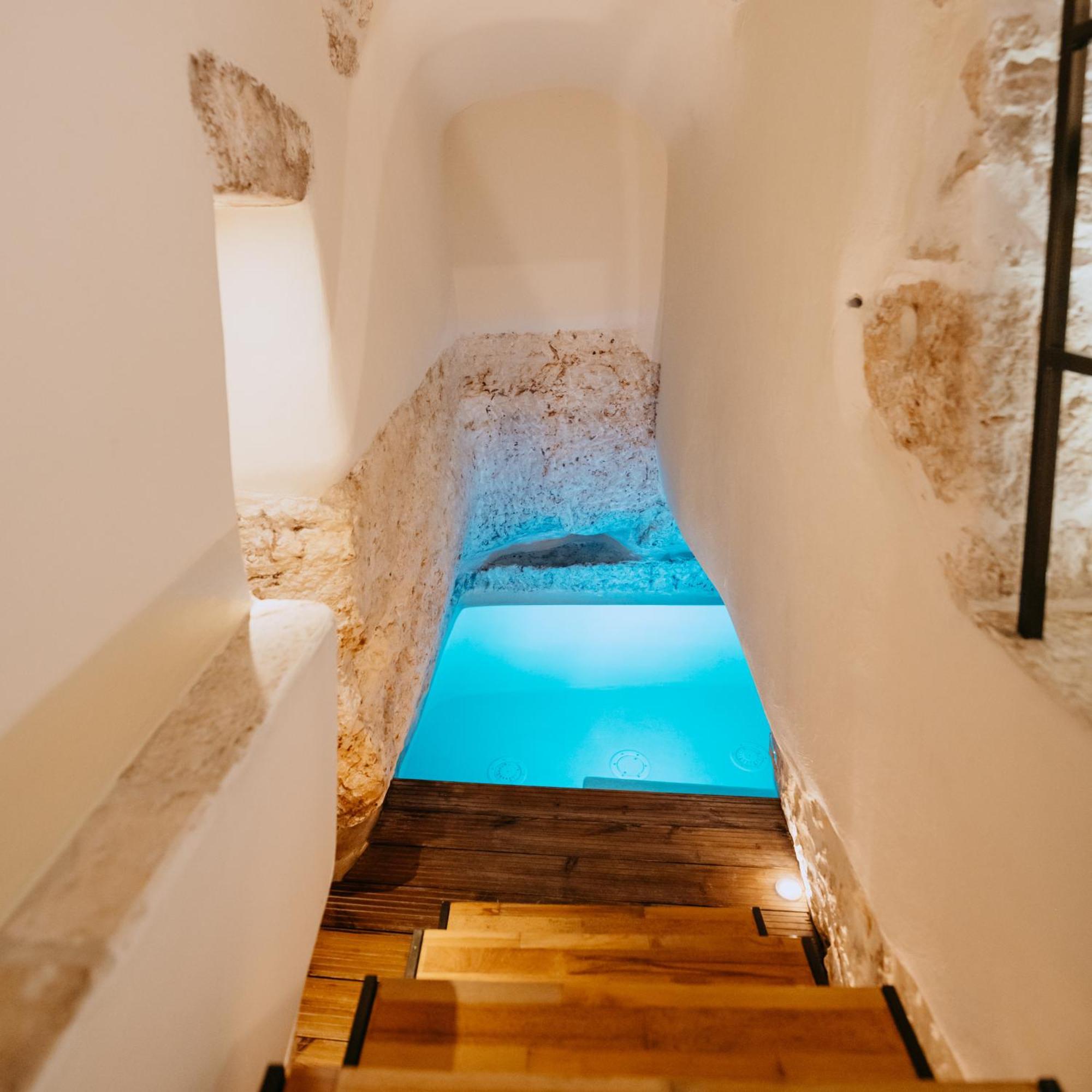 Aroma Luxury Hotel Ostuni Bagian luar foto