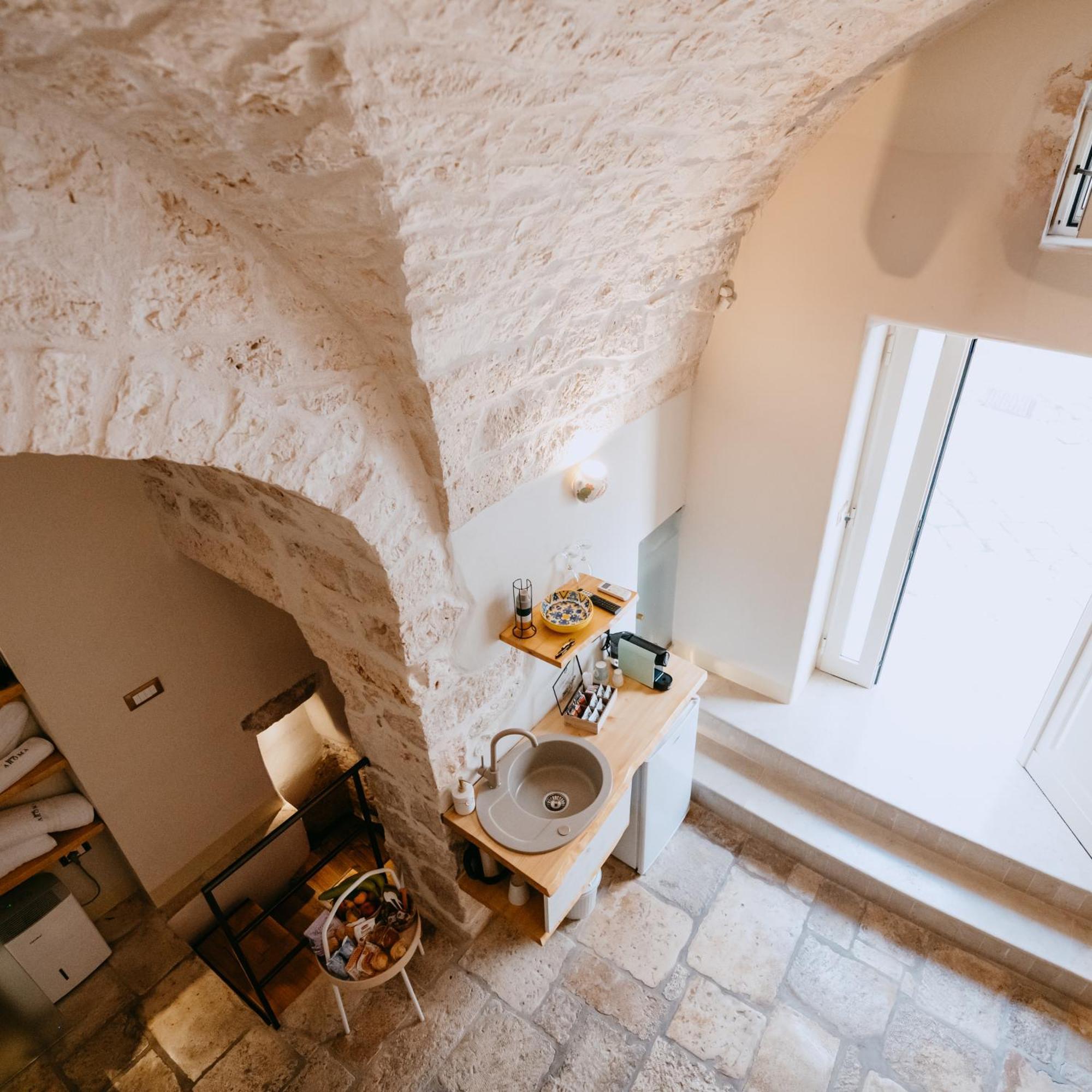 Aroma Luxury Hotel Ostuni Bagian luar foto